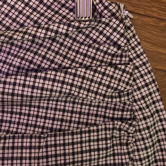 Mini Skirt - Picture 3 of 6